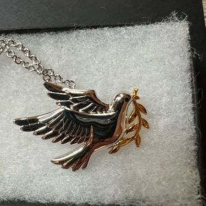 Daniel Lyons “Dove of Peace” pin/pendant necklace
